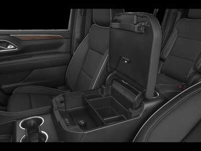 2022 Chevrolet Suburban, $0. Photo 11