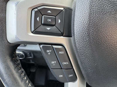2017 Ford F350 Crew Cab, $38513. Photo 12