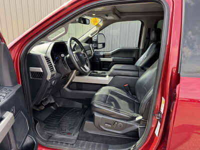 2017 Ford F350 Crew Cab, $38513. Photo 9