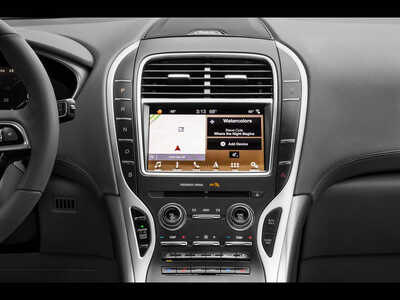 2019 Lincoln Nautilus, $0. Photo 8