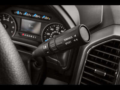 2015 Ford F150 Crew Cab, $20065. Photo 9