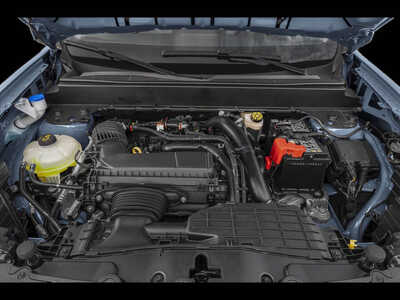 2025 Ford Maverick, $35025. Photo 8