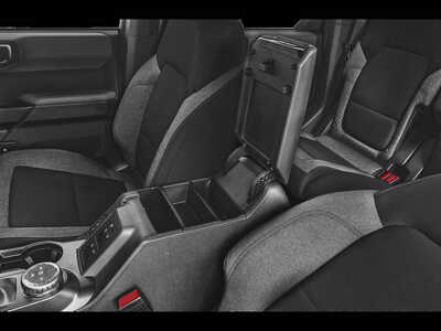 2022 Ford Bronco, $0. Photo 11