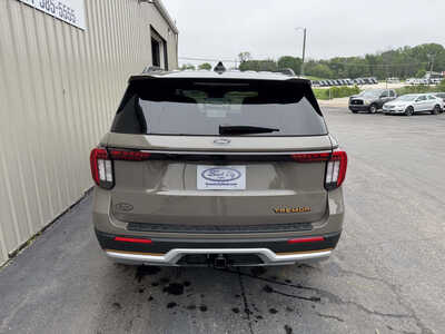 2026 Ford Explorer, $48878. Photo 4