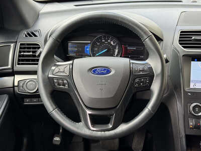 2019 Ford Explorer, $23069. Photo 9