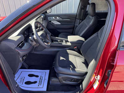 2026 Ford Explorer, $57734. Photo 9