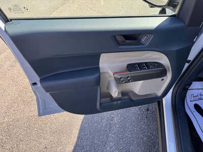 2026 Ford Maverick, $41030. Photo 8