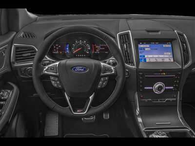 2020 Ford Edge, $24433. Photo 8