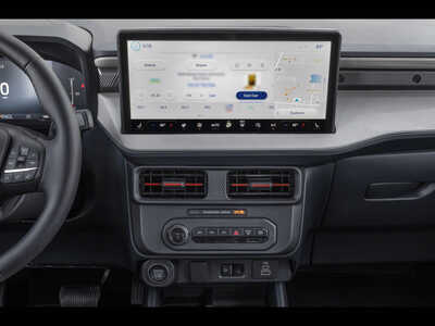 2026 Ford Maverick, $38765. Photo 7