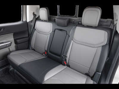 2026 Ford Maverick, $38765. Photo 9