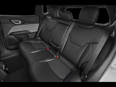 2025 Jeep Compass, $0. Photo 9