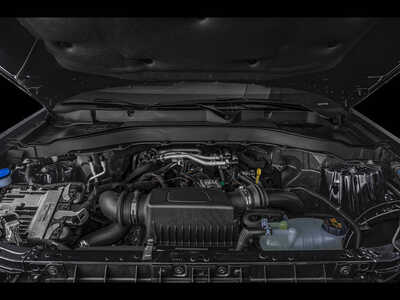 2026 Ford Explorer, $64310. Photo 8