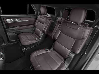 2026 Ford Explorer, $55655. Photo 9
