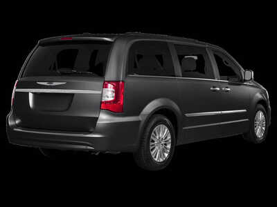2015 Chrysler Town & Country, $0. Photo 3