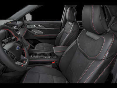 2026 Ford Explorer, $60640. Photo 6