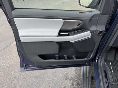 2027 Ford Expedition Max, $90635. Photo 8