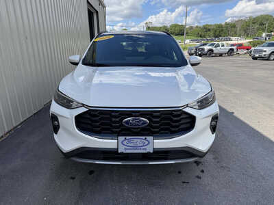 2026 Ford Escape, $34435. Photo 3