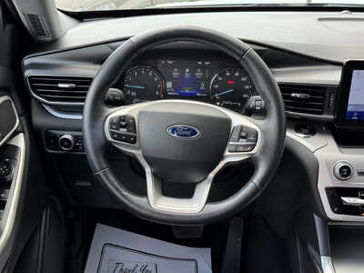 2023 Ford Explorer, $27366. Photo 10