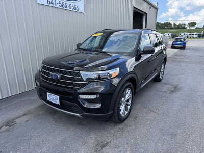 2023 Ford Explorer, $27366. Photo 2