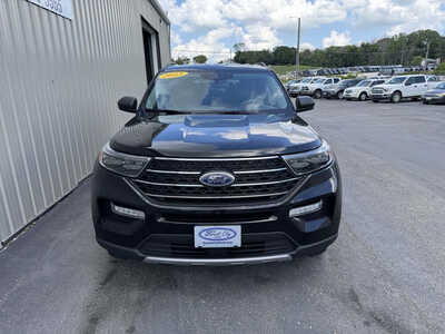 2023 Ford Explorer, $27366. Photo 3