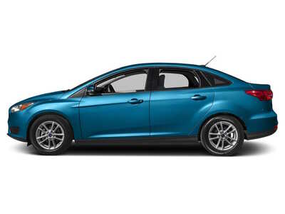 2015 Ford Focus, $0. Photo 4