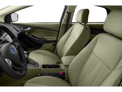 2015 Ford Focus, $0. Photo 7