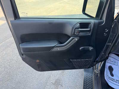 2016 Jeep Wrangler Unlimited, $0. Photo 7
