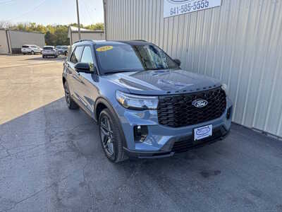 2027 Ford Explorer, $53555. Photo 5