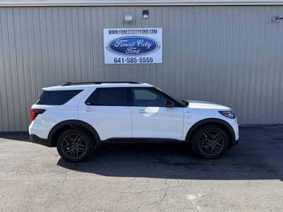 2027 Ford Explorer, $53855. Photo 6