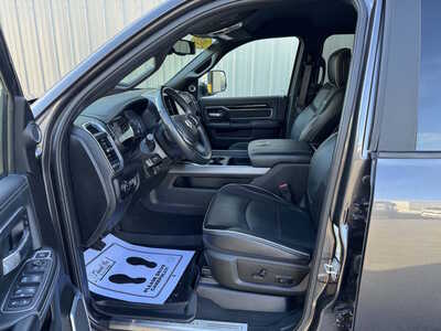 2022 RAM 2500, $0. Photo 9