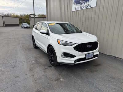 2023 Ford Edge, $28569. Photo 5