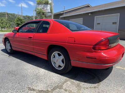 1996 Chevrolet Monte Carlo, $8900. Photo 6