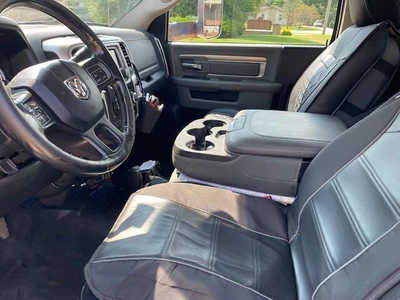 2016 RAM 5500 Reg Cab, $57500. Photo 9