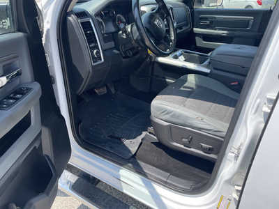 2015 RAM 1500 Crew Cab, $18500. Photo 8