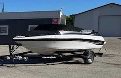 2006 Crownline 180, $12500. Photo 2