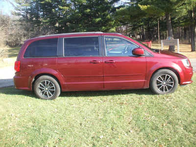 2017 Dodge Caravan, Grand, $13999. Photo 6
