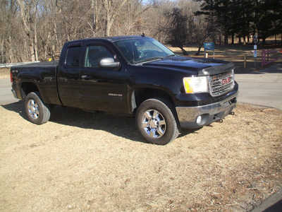 2013 GMC 2500 Ext Cab, $19999. Photo 2
