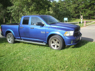 2014 RAM 1500 Ext Cab, $13999. Photo 2