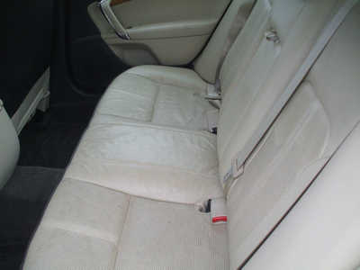 2011 Lincoln MKZ, $5999. Photo 10