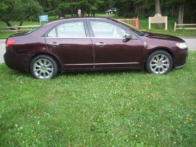 2011 Lincoln MKZ, $5999. Photo 2
