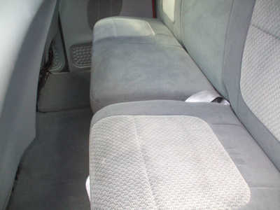 2002 Ford F350 Ext Cab, $8999. Photo 9