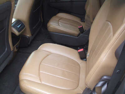 2016 Buick Enclave, $9950. Photo 10