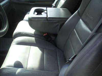 2003 Ford F350 Ext Cab, $14999. Photo 11