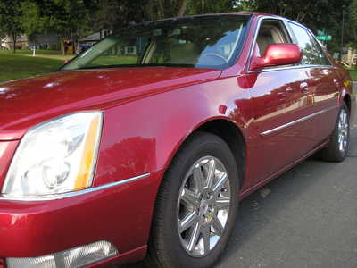 2011 Cadillac DTS, $6500. Photo 1