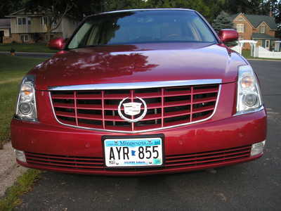 2011 Cadillac DTS, $5999. Photo 2