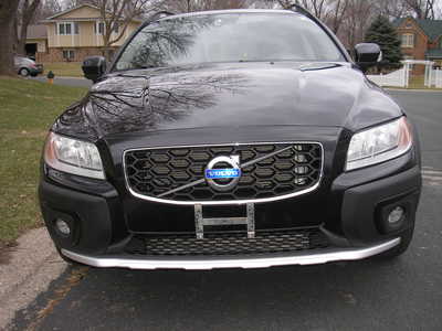 2016 Volvo XC70, $11500. Photo 2