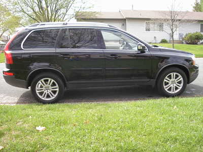 2011 Volvo XC90, $5999. Photo 8