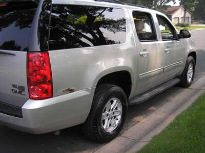 2010 GMC Yukon XL, $5999. Photo 7