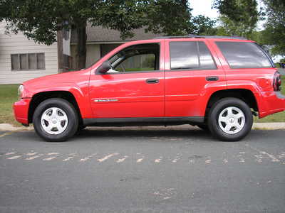 2002 Chevrolet TrailBlazer, $7999. Photo 3