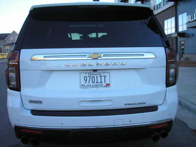 2021 Chevrolet Suburban, $31999. Photo 6